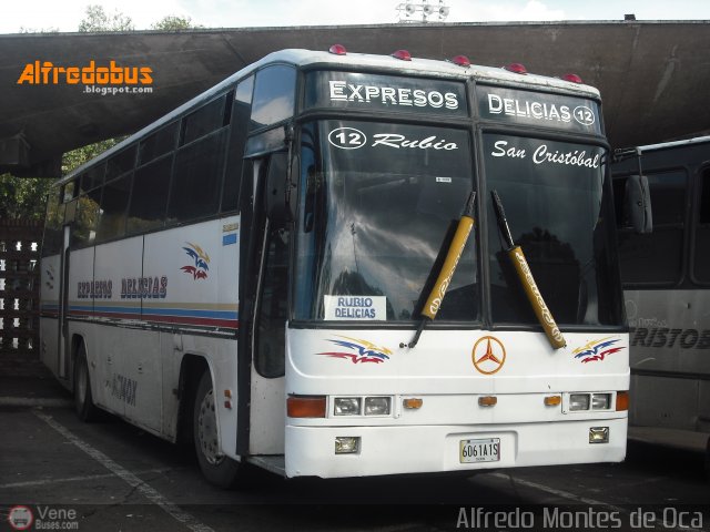 Expresos Delicias 12 por Alfredo Montes de Oca