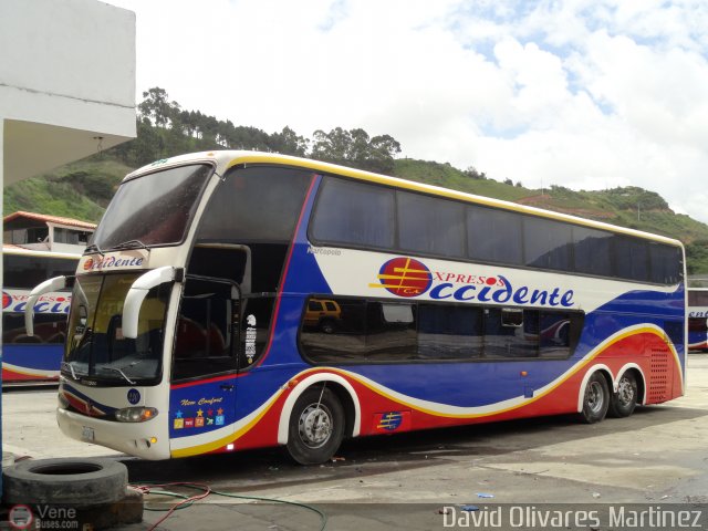 Expresos Occidente 230 por David Olivares Martinez