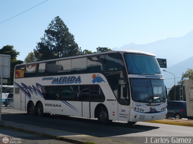 Expresos M�rida 0042 por J. Carlos G�mez