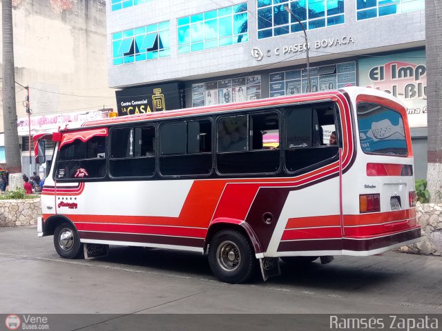 MI - Uni�n Circunvalaci�n Los Teques 049 por Rams�s Zapata