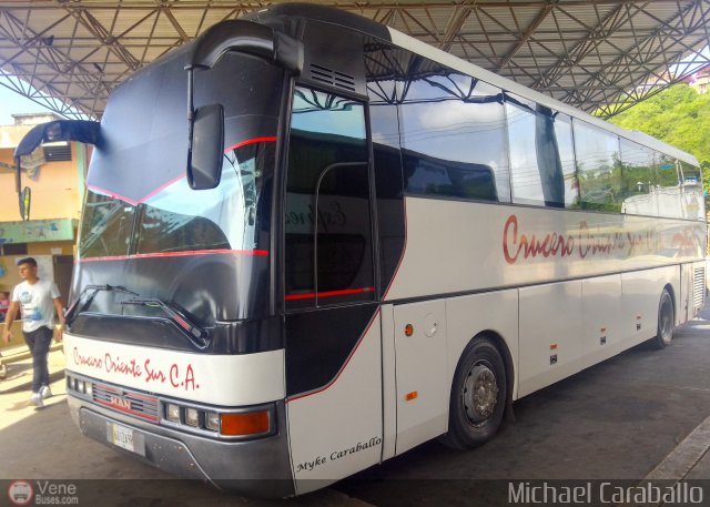 Cruceros Oriente Sur 101 por Michael Caraballo