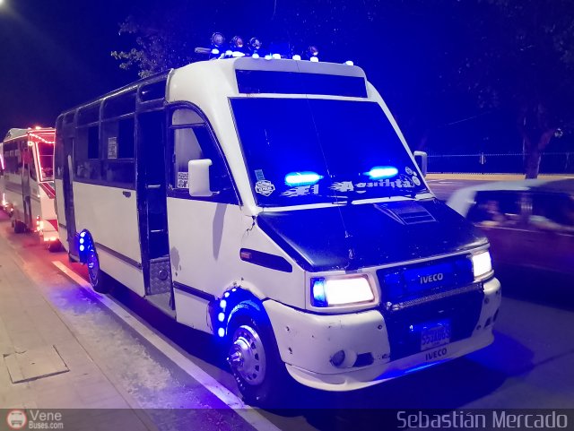 ZU - U.C. Barrio La Polar 126 por Sebasti�n Mercado