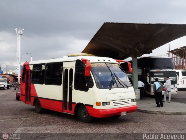 A.C. L�nea Col�n 32 por Pablo Acevedo