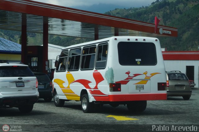 Particular o Desconocido 21 por Pablo Acevedo