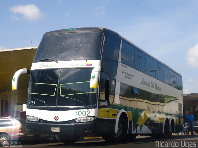 Expresos Del Mar 1002 por Ricardo Ugas