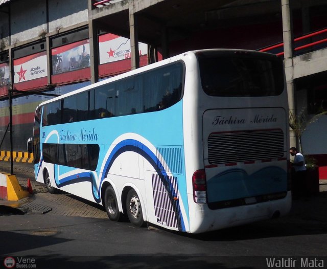 A.C. Mixta de Transporte T�chira M�rida R.L. 0306 por Waldir Mata