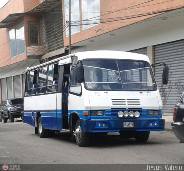 MI - L�nea Uni�n Libertad 182 por Jes�s Valero