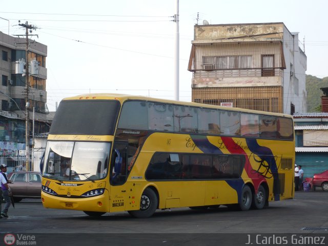 Expresos Los Llanos 465 por J. Carlos G�mez