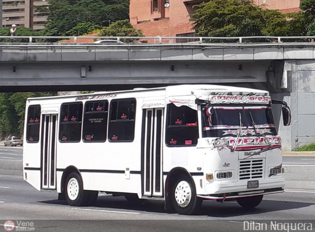 Particular o Desconocido S/N por Dilan Noguera