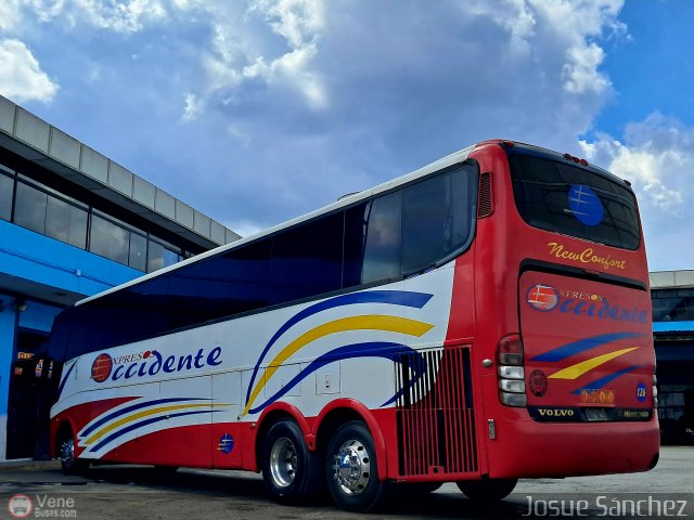 Expresos Occidente 126 por Josue S�nchez