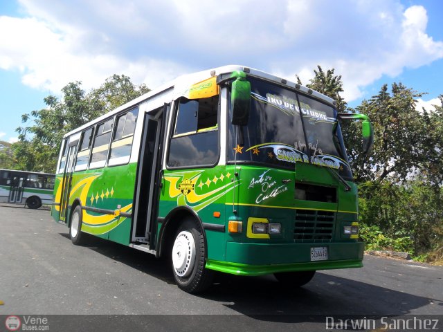 L�nea 1ero de Octubre 002 por Darwin Sanchez