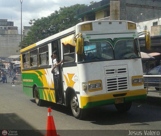 MI - A.C. L�nea La Rosa de Guatire 49 por Jes�s Valero