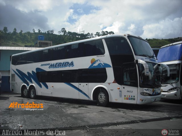 Expresos M�rida 0052 por Alfredo Montes de Oca