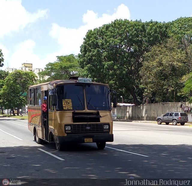 DC - S.C. Plaza Espa�a - El Valle - Coche 034 por Jonnathan Rodr�guez