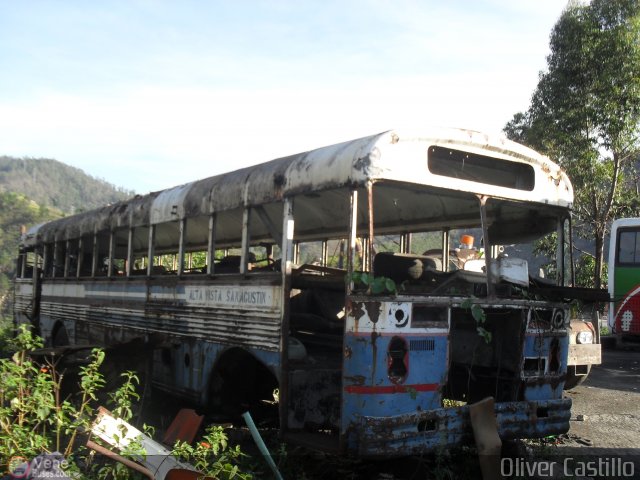 En Chiveras Abandonados Recuperaci�n oc004 por Oliver Castillo