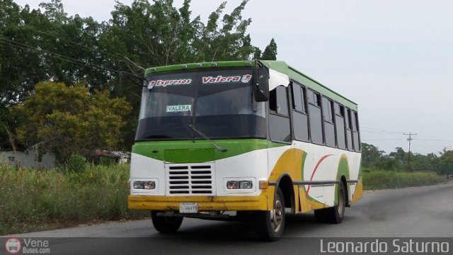 U.C. Expresos Valera 071 por Leonardo Saturno