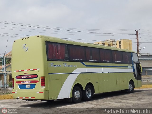 Expresos Horizonte 13 por Sebasti�n Mercado