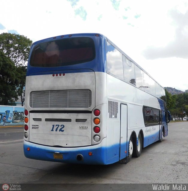 Cruceros Oriente Sur 172 por Waldir Mata