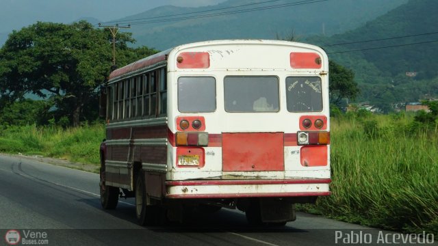 Particular o Desconocido AA3 por Pablo Acevedo