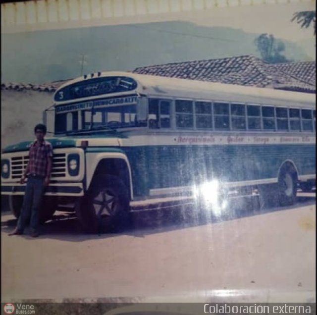 L�nea Los Humocaros 03 por Mois�s Silva Colombo