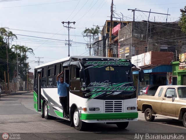 CA - Uni�n Vivienda Popular Los Guayos 514 por Aly Baranauskas