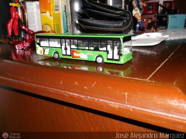 Maquetas y Miniaturas sn por José Alejandro Márquez