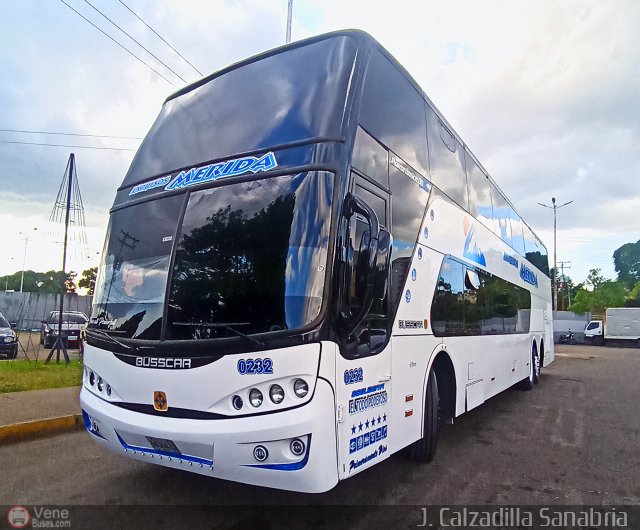 Expresos M�rida 0232 por Jos�as Calzadilla