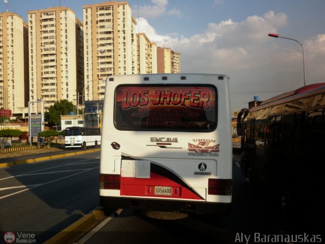 Unin Victoria 13 por Aly Baranauskas
