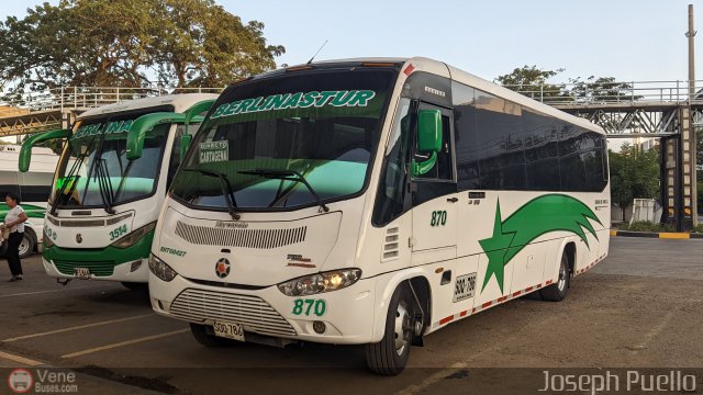 Berlinas del Fonce 870 por Joseph Puello