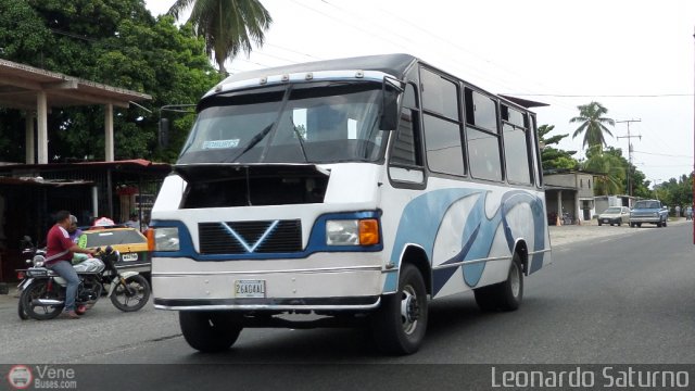 Particular o Desconocido 997 por Leonardo Saturno