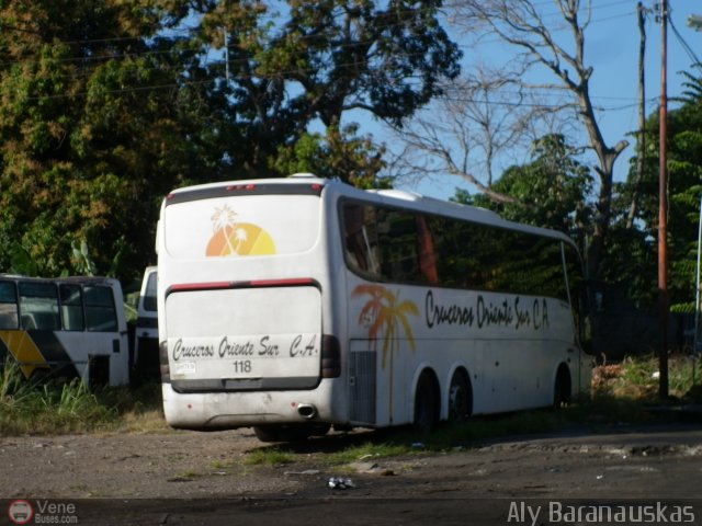 Cruceros Oriente Sur 118 por Aly Baranauskas