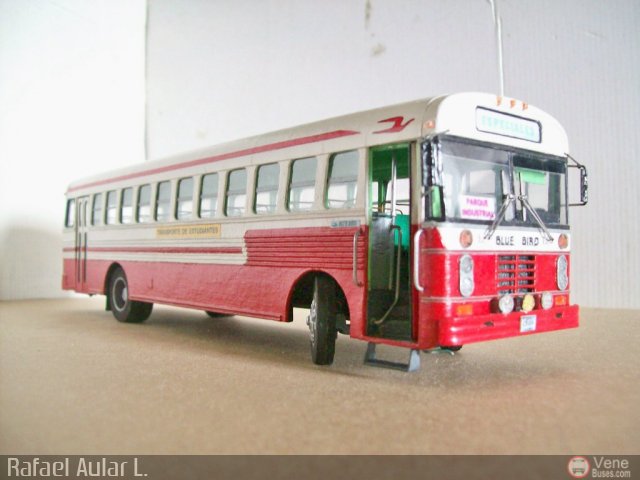 Maquetas y Miniaturas 4 CR por Rafael Aular