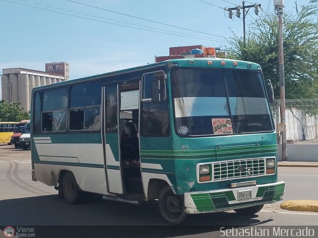 ZU - U.C. Barrio La Polar 132 por Sebasti�n Mercado