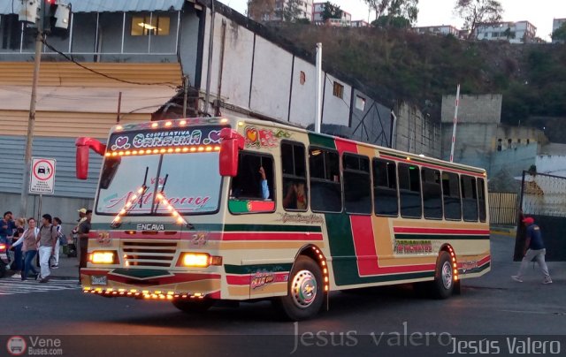 Cooperativa Canaima 24 por Jes�s Valero