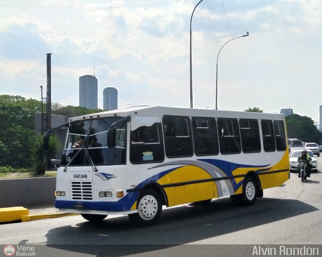 Grupo de Transporte Los Intendentes 013 por Alvin Rond�n