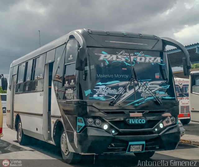 L�nea La Pastora 52 por Maikelvis Monroy