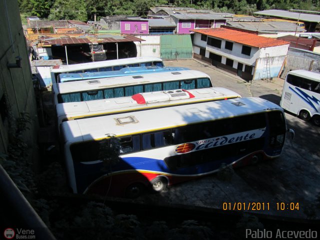Garajes Paradas y Terminales San-Cristobal por Pablo Acevedo