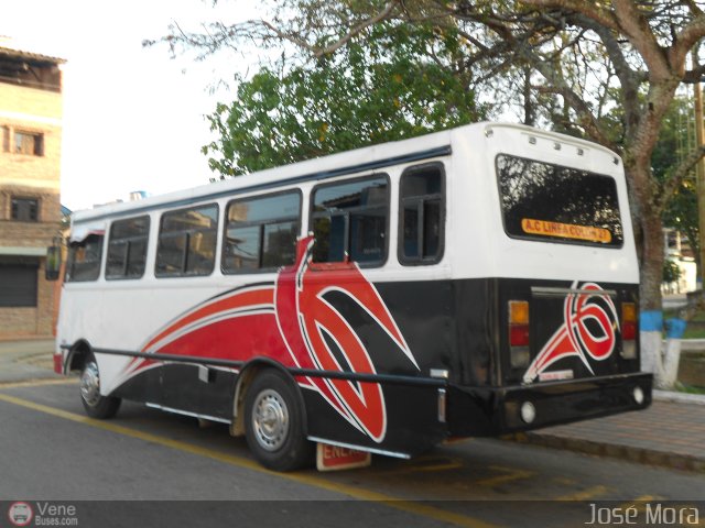 A.C. L�nea Col�n 27 por Jos� Mora