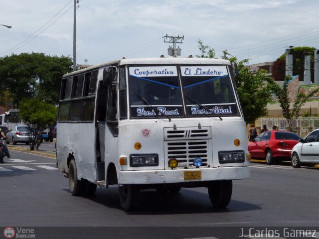 SU - Coop. El Lindero 07 por J. Carlos G�mez