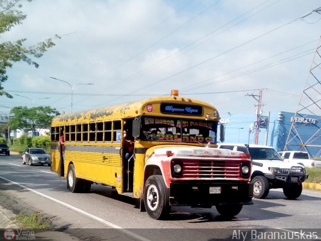 A.C. Boquer�n Express 27 por Aly Baranauskas