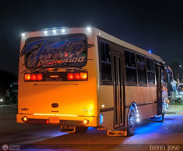 U.C. L�neas Unidas 060 por Benjamin Magdaniel