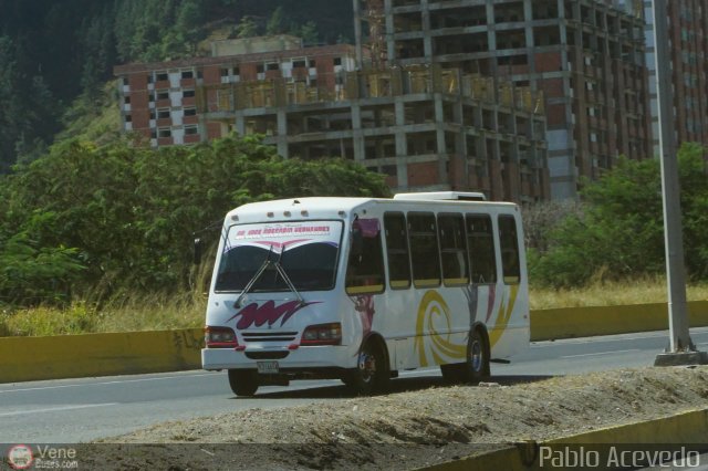 L�nea Hermanos Unidos S.C. 45 por Pablo Acevedo