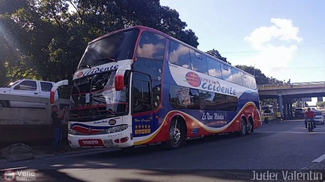 Expresos Occidente 066 por Juder Valent�n