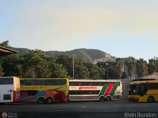Garajes Paradas y Terminales Caracas por Alvin Rond�n