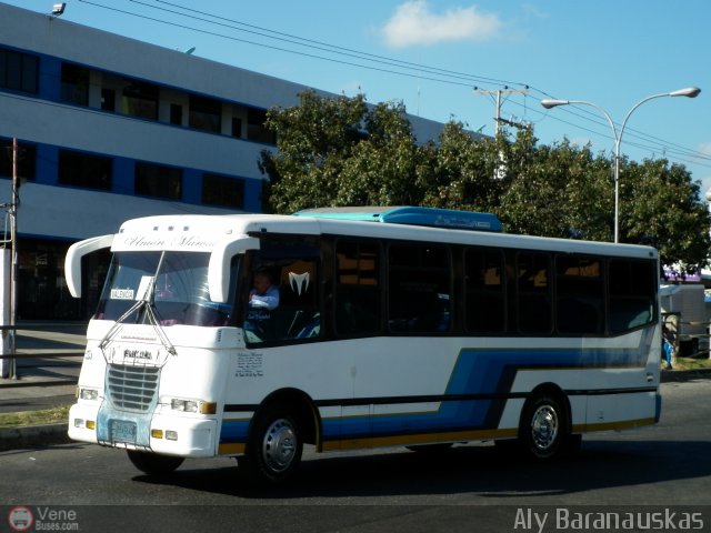 Uni�n MarVal 104 por Aly Baranauskas