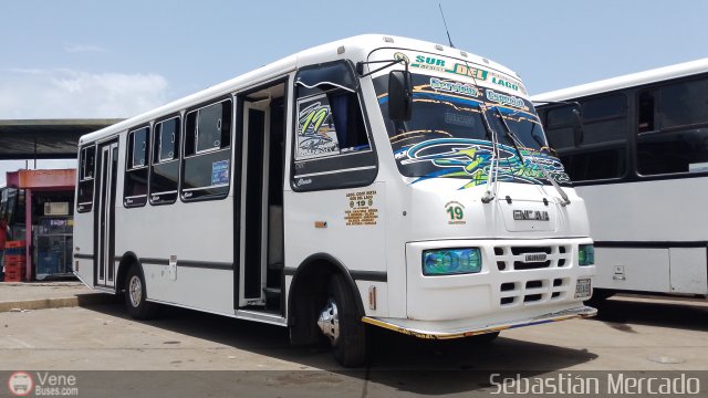 A.C. Sur del Lago R.L. 019 por Sebasti�n Mercado