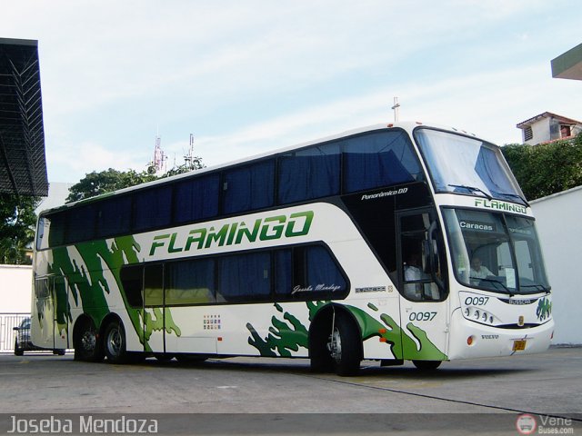 Expresos Flamingo 0097 por Joseba Mendoza