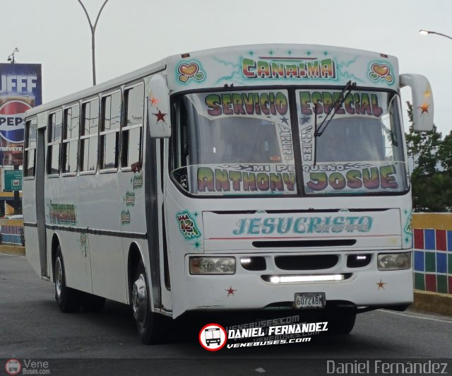 Cooperativa Canaima 12 por Daniel Fern�ndez