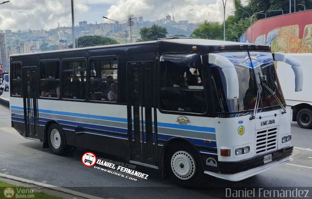Coop. Transporte Menca de Leoni 063 por Daniel Fern�ndez