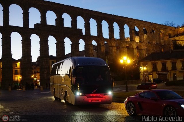 Particular o Desconocido 6666 por Pablo Acevedo